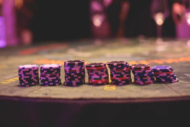 Baccarat dealer table layout